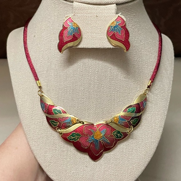 Jewelry - Vintage Cloisonné Necklace and Clip-On Earrings Set